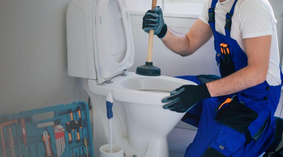 Professional emergency plumbing in Friendship, AR